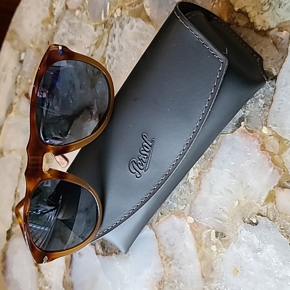 Persol Sunglasses - Picture 5 of 10